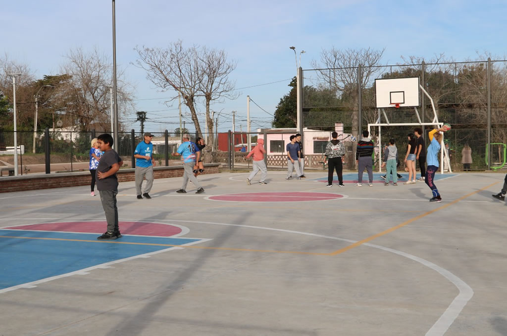 Remodelación total de la plaza Levratto en Fray Bentos